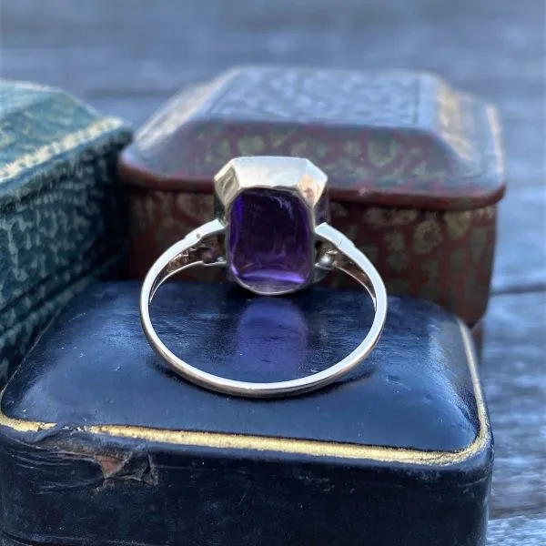 Antique Sugarloaf Amethyst Ring