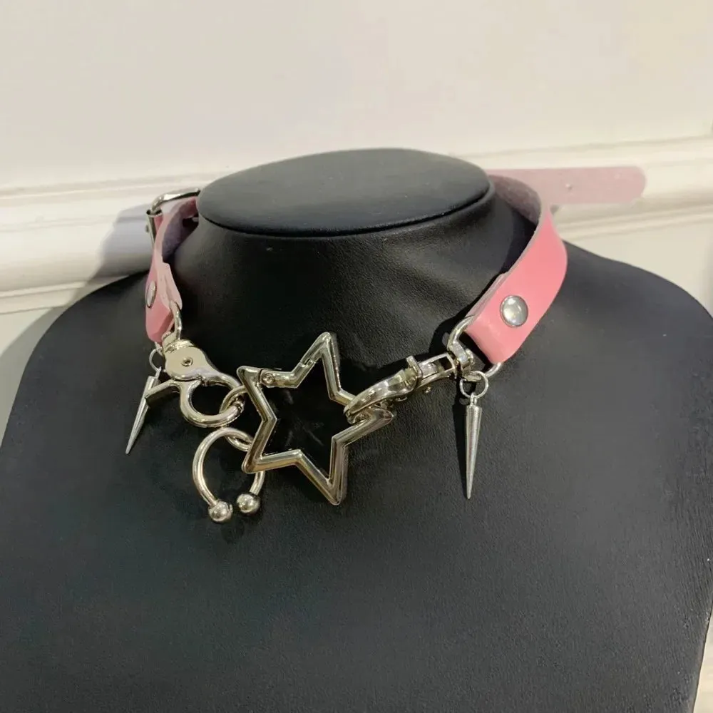 Black Goth Pentagram Rivet Choker