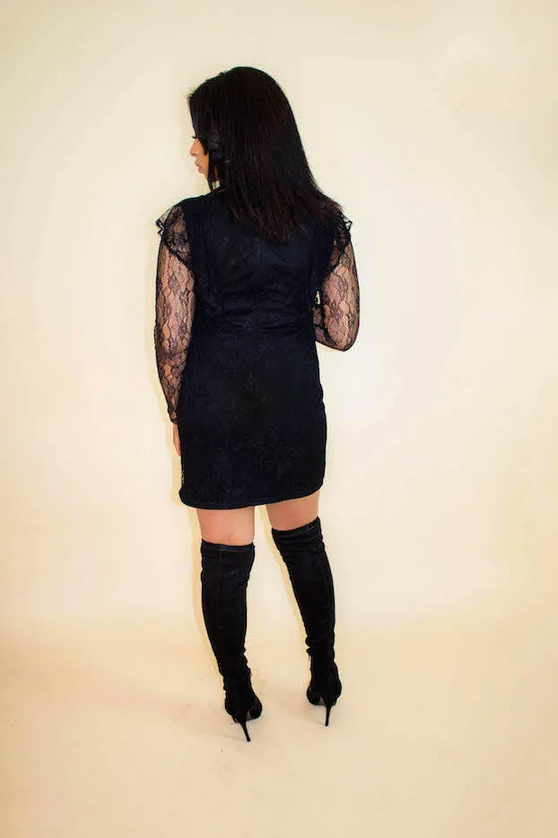 Black Lace Choker Long Sleeve Dress