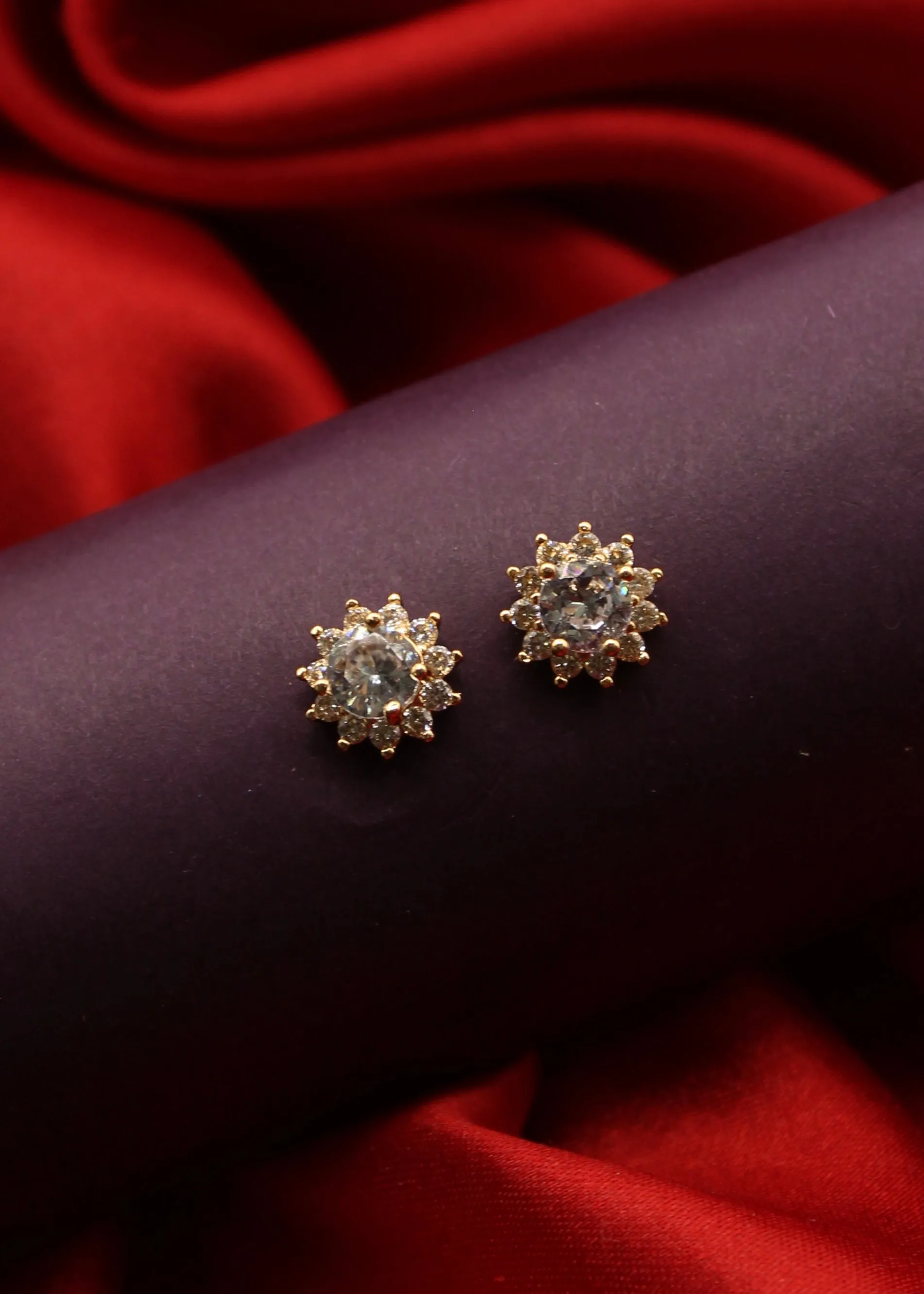 DELICATE FLORAL DIA STUDS