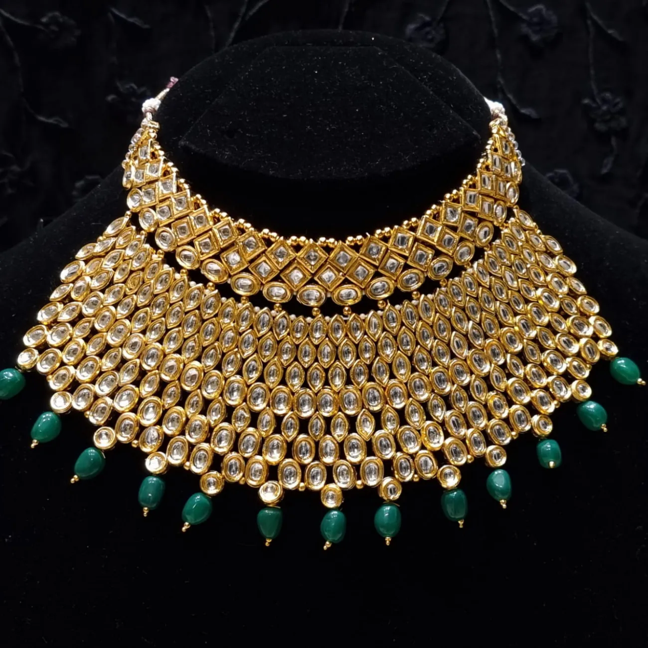 Elegant Indian Traditional Wedding Wear Kundan Pearl Encrusted Choker Necklace Set with Earrings Ethnic Bollywood Party