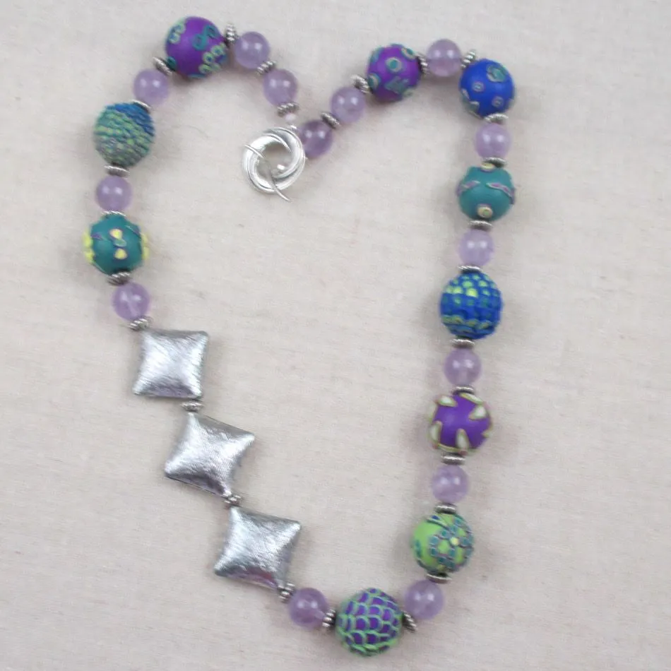 Lilac Fair Trade Bead Necklace in Samunnet and Amethyst Beads