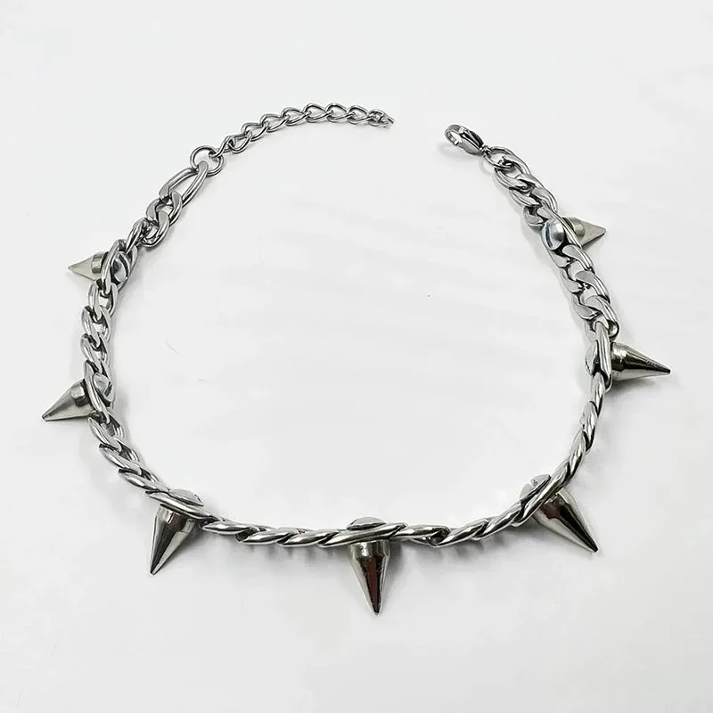 Metal Rivet Choker Necklace