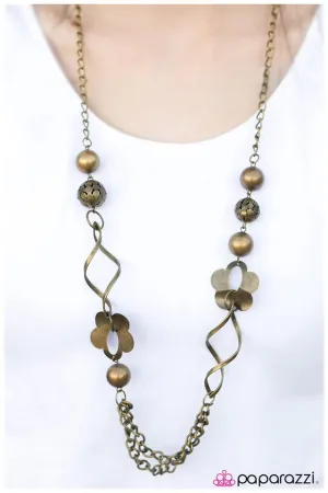 Paparazzi Necklace ~ Daisy Duke - Brass