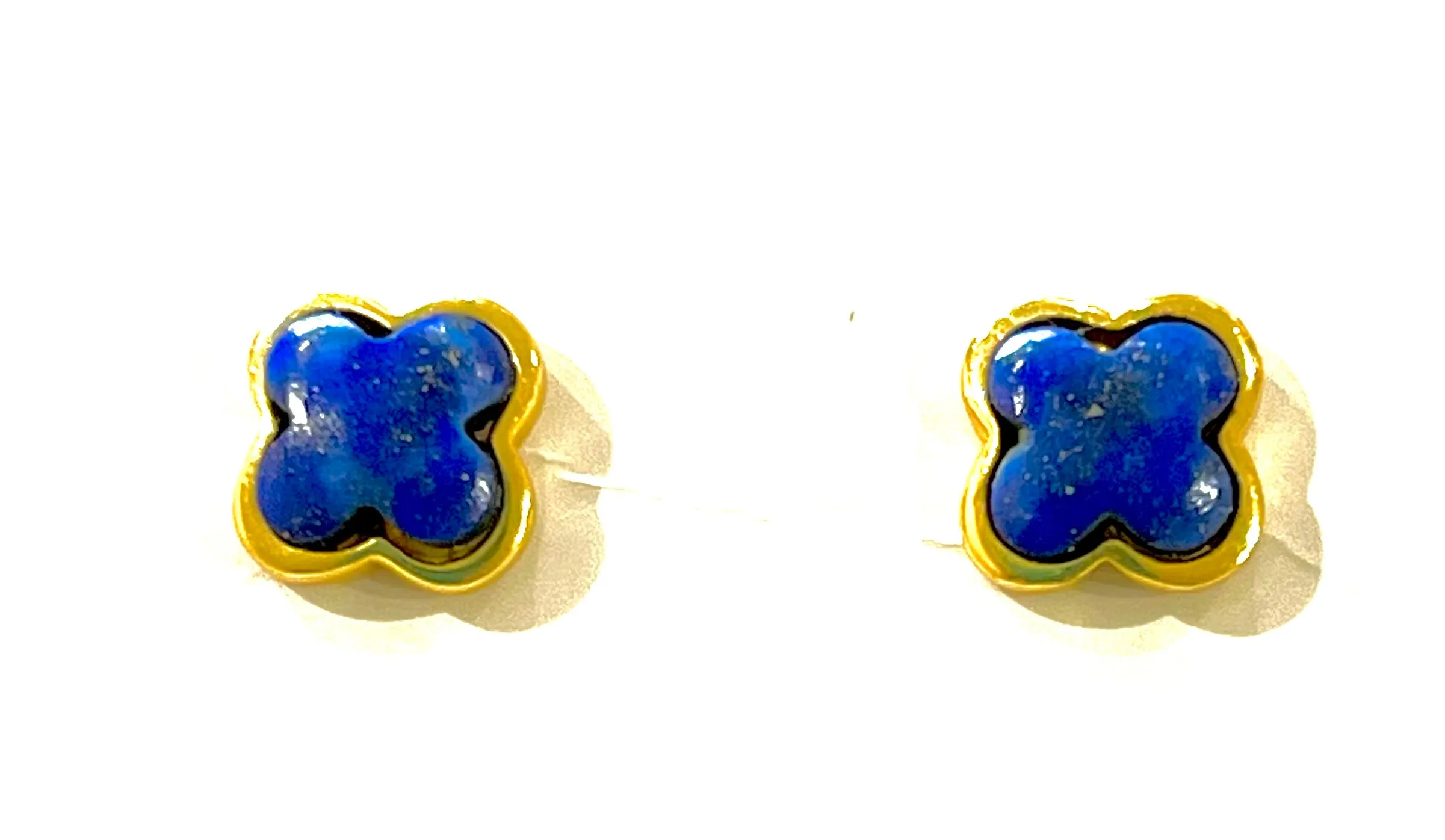 Petite Lapis Lazuli Clover Gold Studs