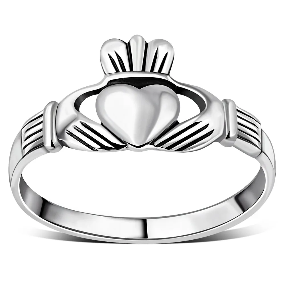 Plain Irish Claddagh Silver Ring