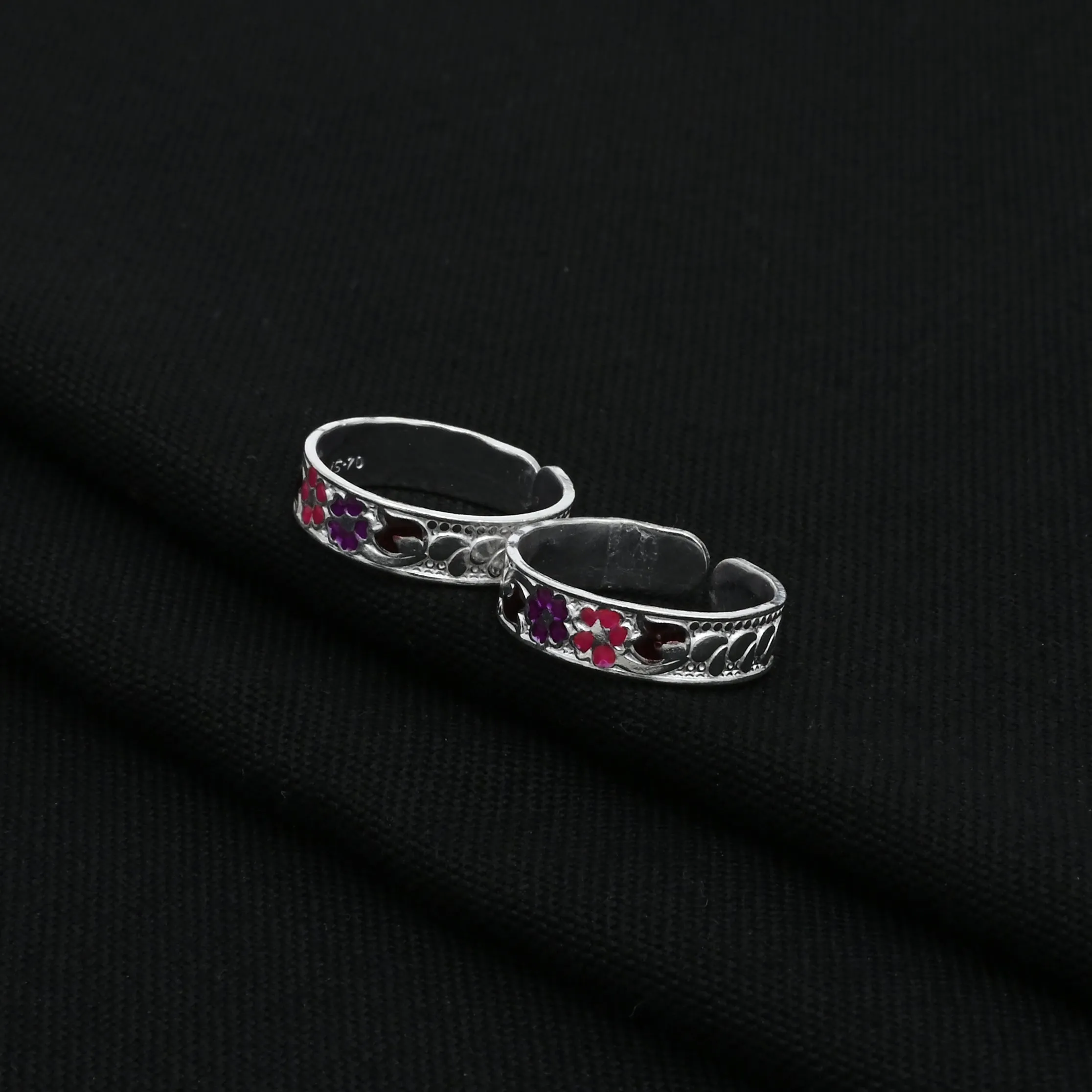 Silver Glamorous Colorful Floral Toe Rings