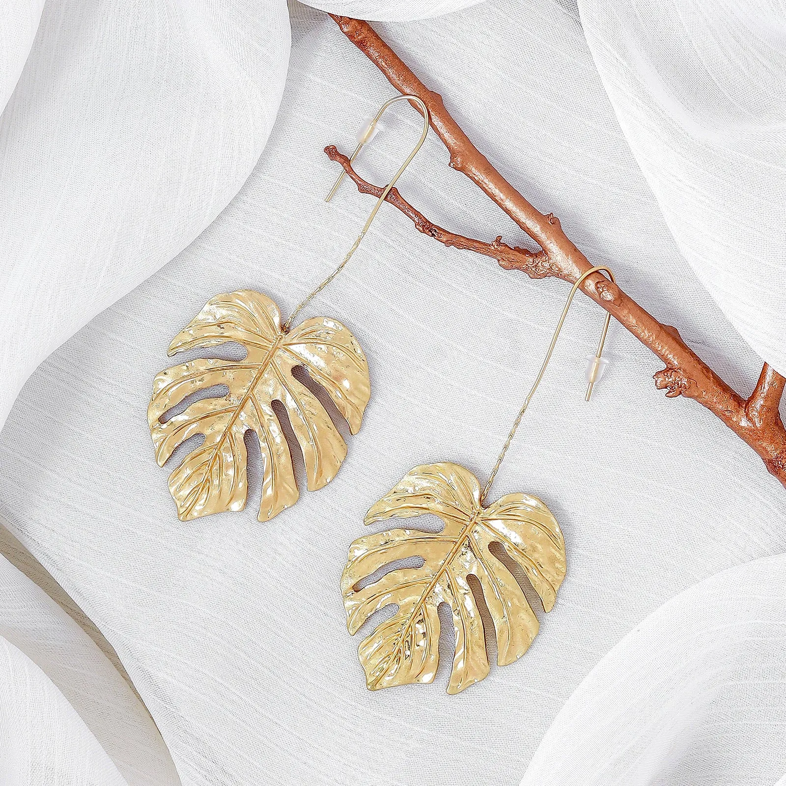 Zahara Gold Earrings